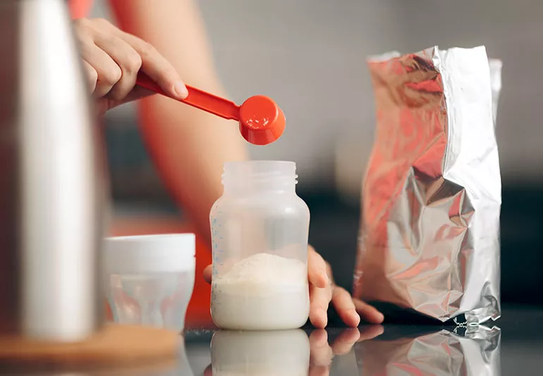 How to prepare formula safely in older apartments